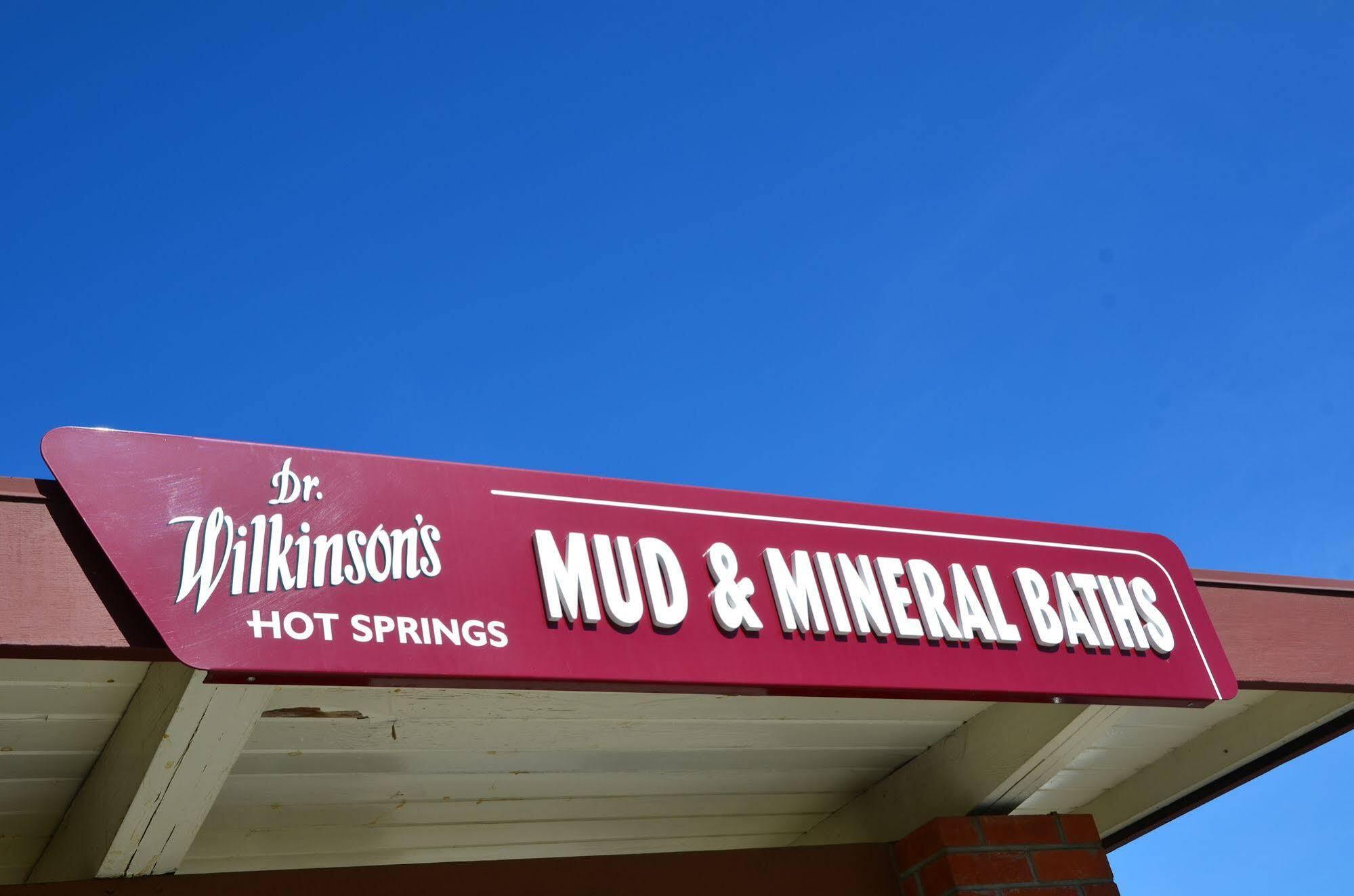 Dr Wilkinsons Backyard Resort And Mineral Springs A Member Of Design Hotels Calistoga Exterior foto